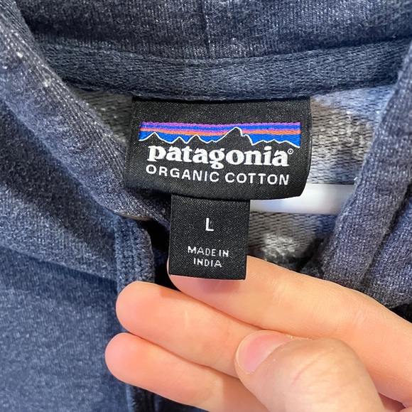 Patagonia M's Fitz Roy Bear Uprisal Hoodie - Picture 3 of 4